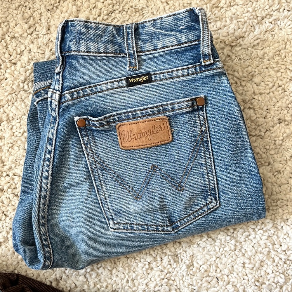 Wrangler mom jeans